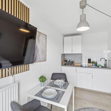 Andriss - Study & Work Apartments - Wifi - Kitchen 凯撒斯劳滕 外观 照片