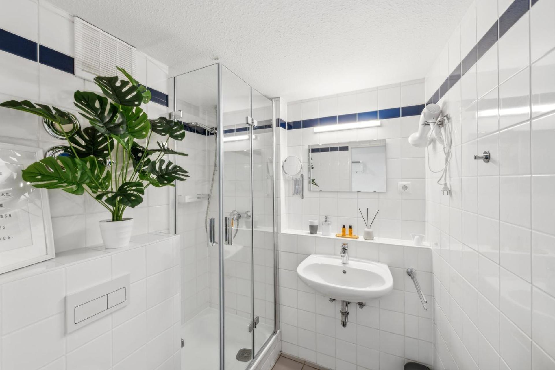 Andriss - Study & Work Apartments - Wifi - Kitchen 凯撒斯劳滕 外观 照片